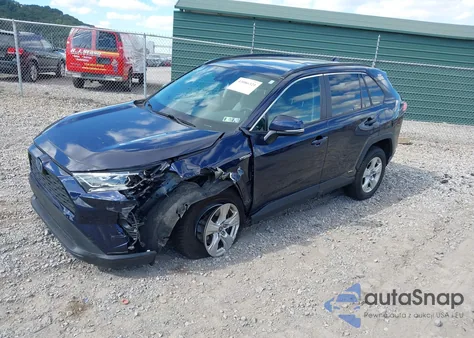 2021 Toyota Rav4 Xle Hybrid z USA, uszkodzony, nr VIN 4T3RWRFV2MU050106